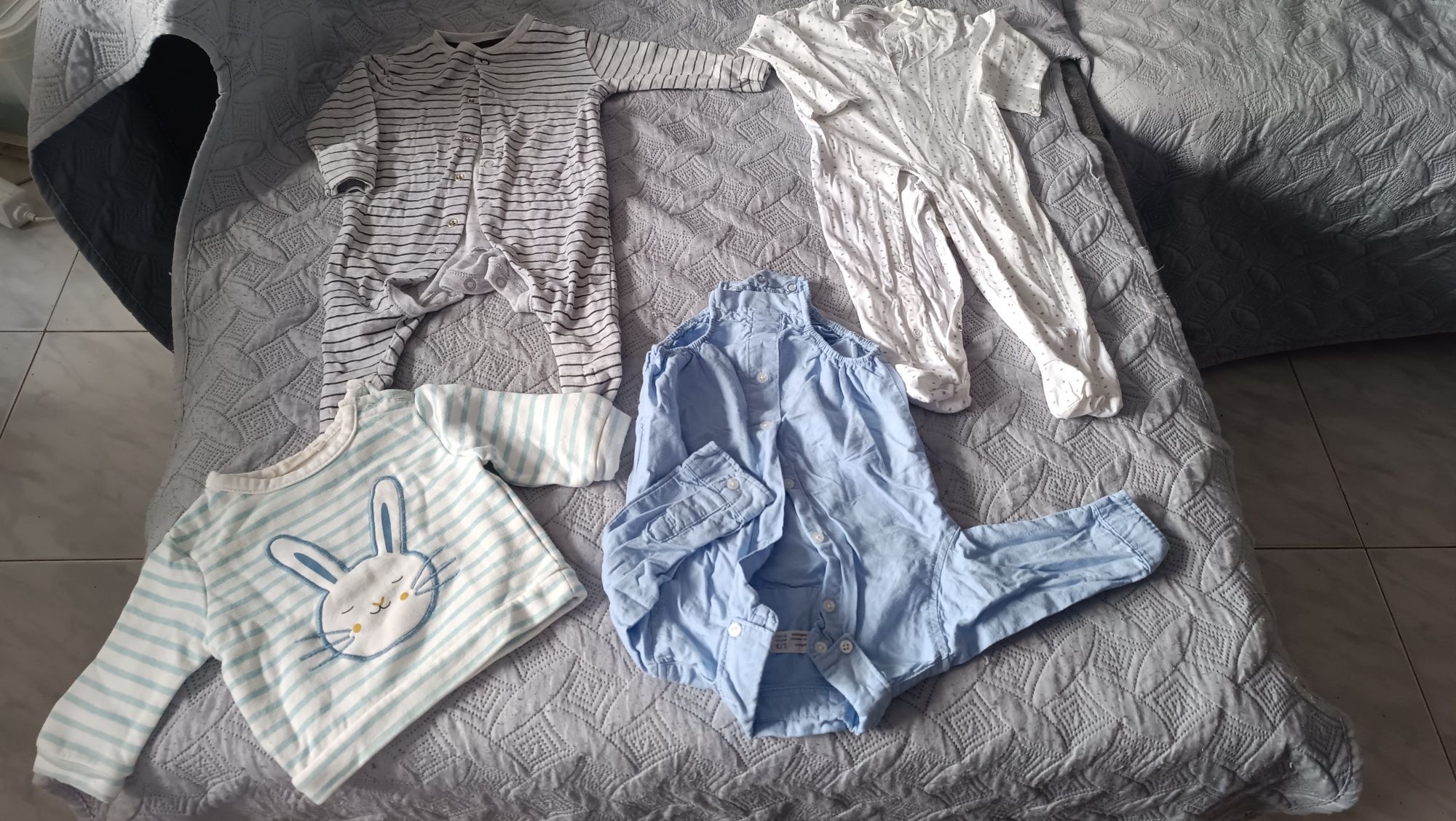 Roupa de menino dos 0 aos 6 meses