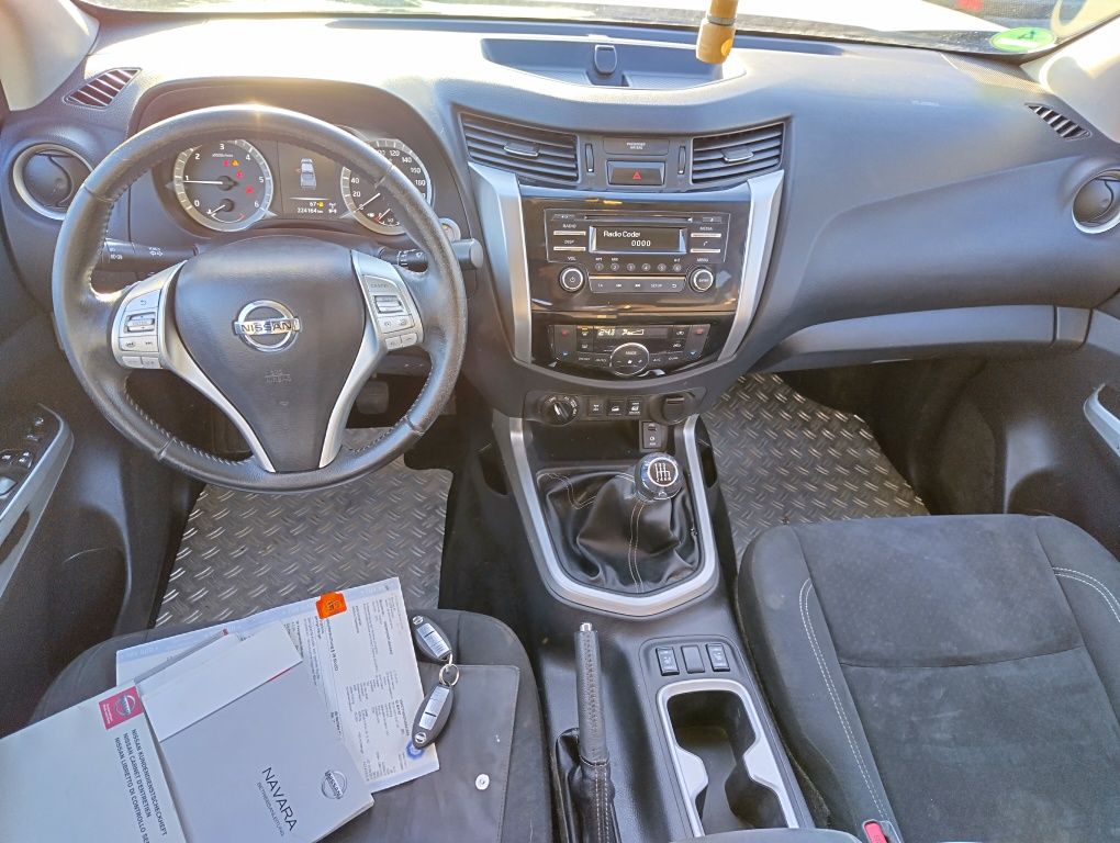 Nissan Navara 4x4 2.3 TDi 190PS Manual B.Ładny 2-komplet kół , 1 wł.