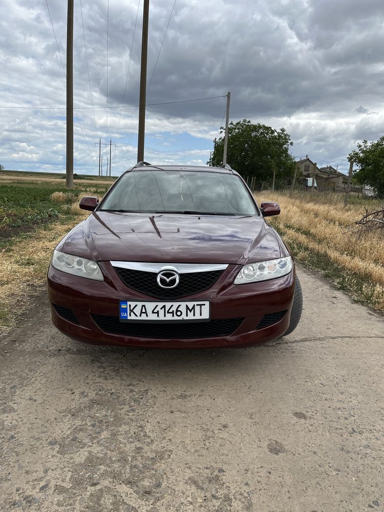Продам свою машину Mazda 6