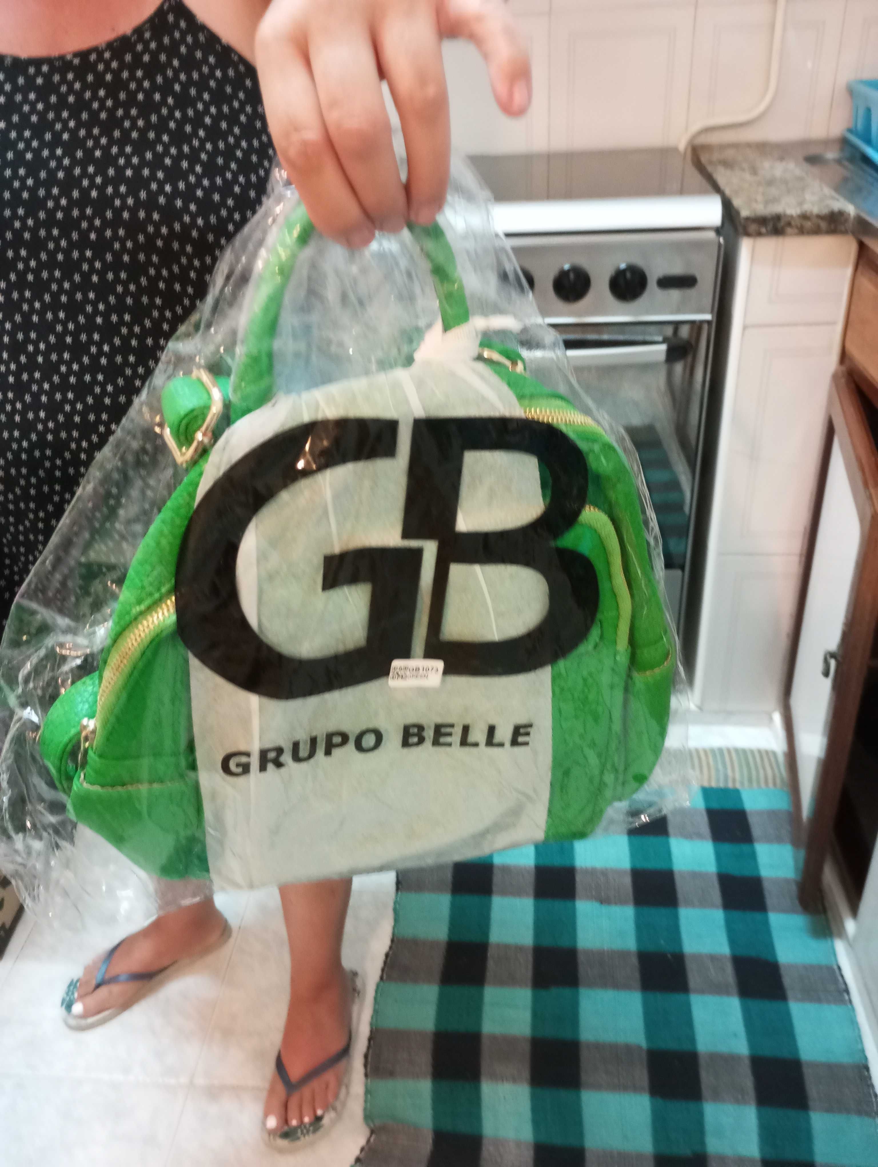 Malas coloridas para  QQ ocasião