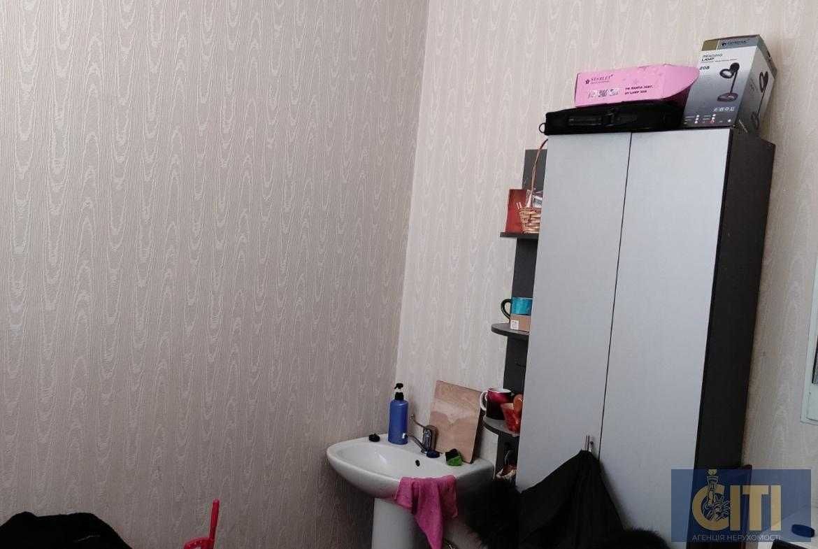 №:22993 - Приміщення в центрі по вул.Ольжича, 26 м2