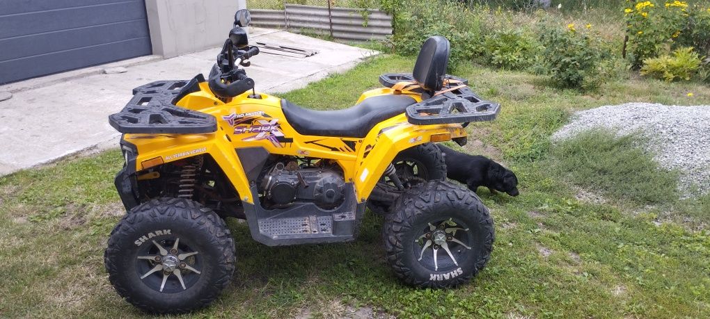 Продам квадроцикл, 200 см. куб.