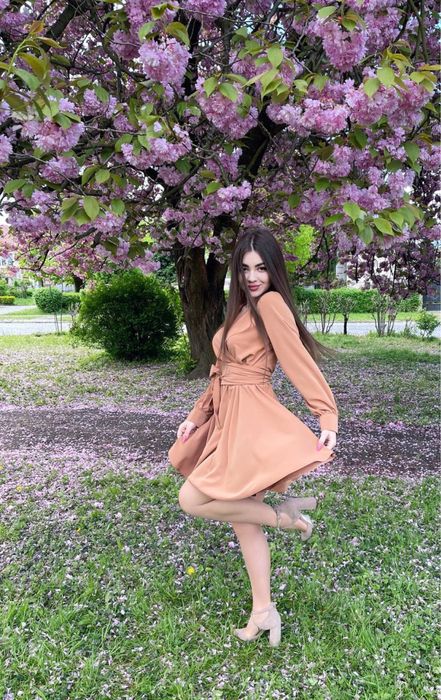 Продам нове плаття