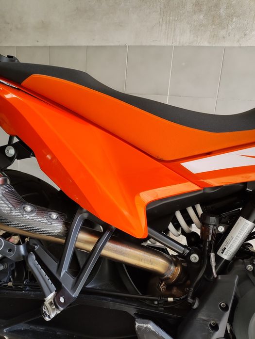 Carenagens laterais lado direito e esquerdo KTM 790/890 Adventure