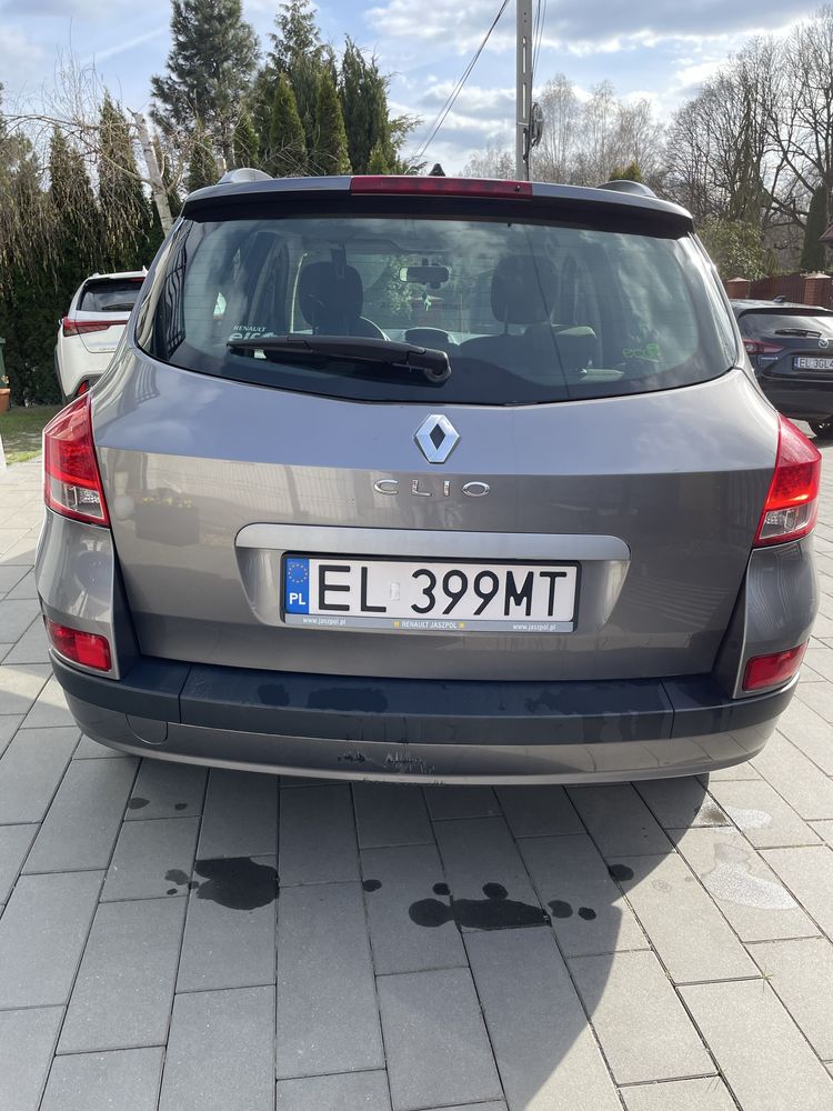 Renault clio grande 2010 r