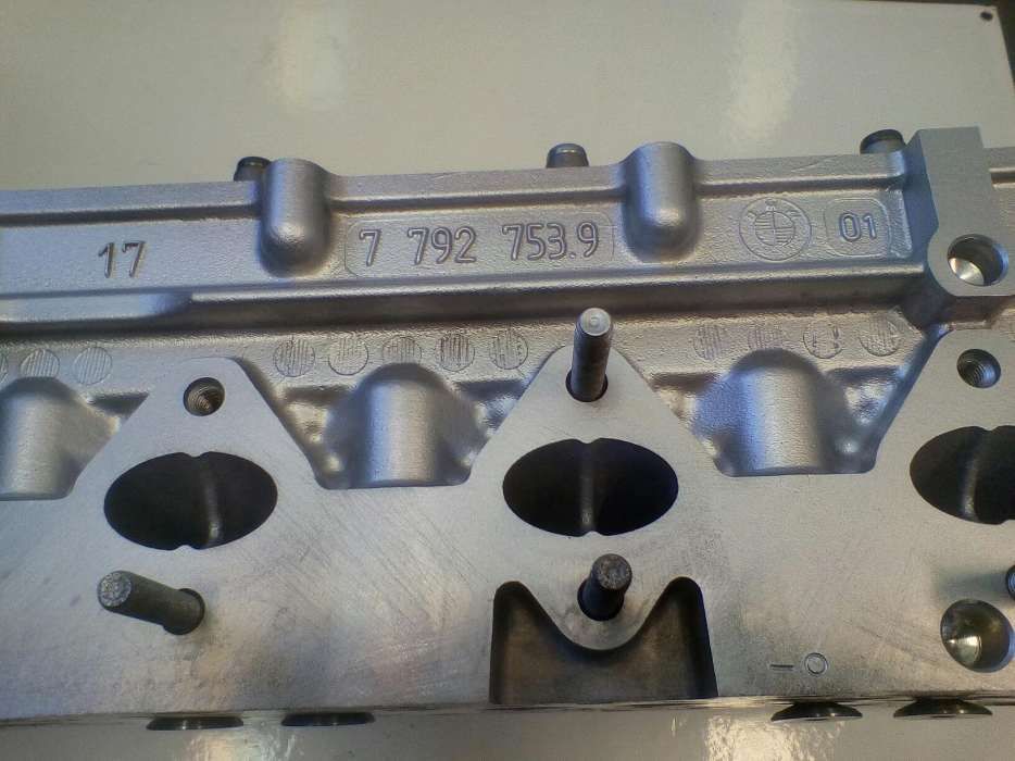 Cabeça de motor BMW 325d/330d/335/530d/535d/635d/X5/X6