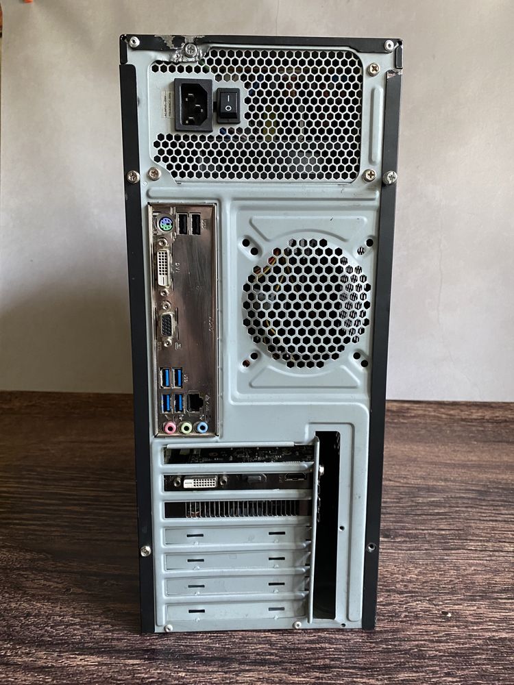 Шустрый Игровой Настольный ПК/Озу-16гб/GTX-1050/Ryzen-5/ssd120