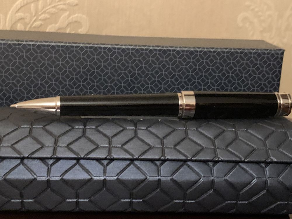 Шариковая ручка Montegrappa Parola