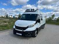 Iveco Daily  Iveco Daily 35S16 Euro 6 , brygadówka. . Brygadowy 7 osób .