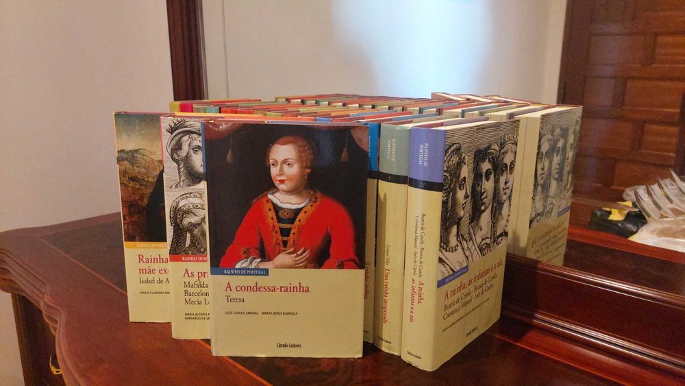 18 Livros - Rainhas de Portugal