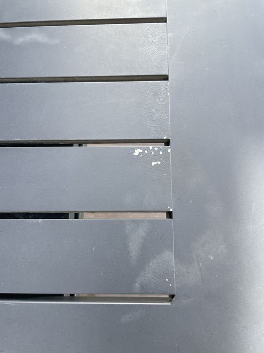 Mesa de exterior em aluminio