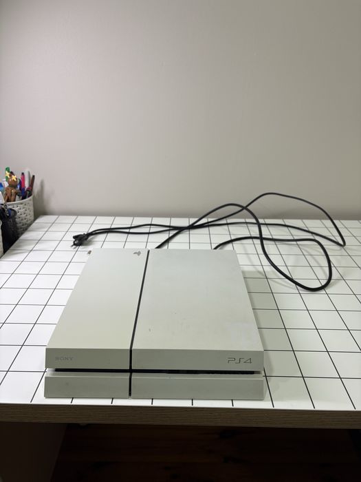 Konsola Sony Ps4