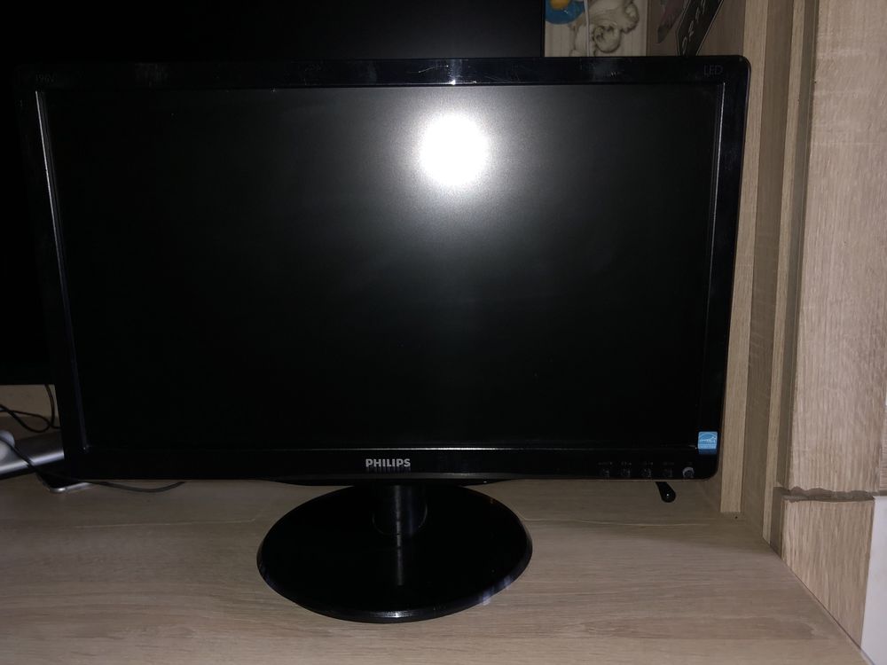 Монитор 18.5" LED TN, Philips 196V4L