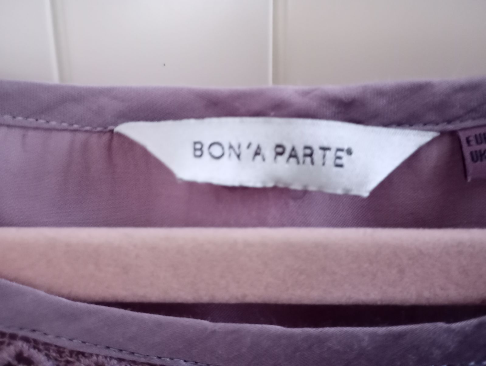 Bluzka firmy Bon 'A Parte roz 46.