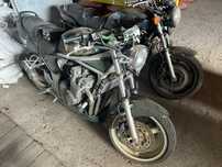 Honda cb750f2 suzuki gsf600 A2