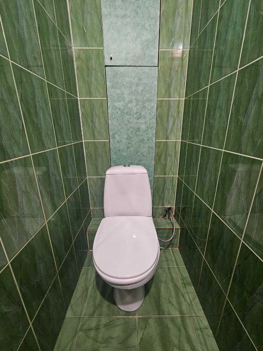 Продам трикімнатну квартиру