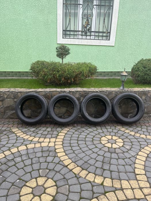 Зимова "Шини GoodyearUltraGrip 205/55 R16  к миомплект 4шт гуд єрзима