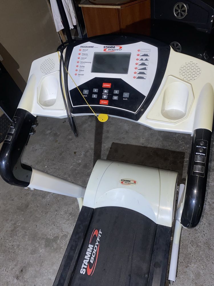 Bieżnia elektryczna Stamm Bodyfit