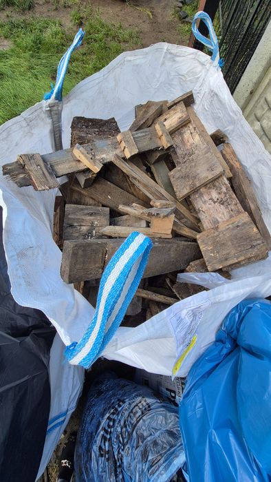 Oddam drzewo , sprzedam tanio węgiel bartex premium w workach