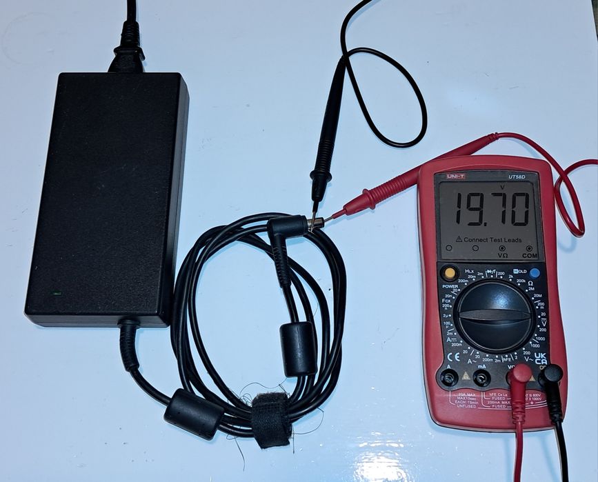 Transformadores: MSI, Toshiba e Fujitsu - preço fixo, desde 15€