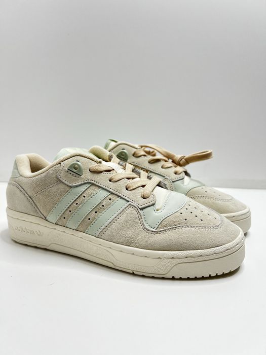 Adidas Rivalry Low нові, оригінал