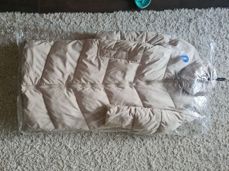 Пуховик stradivarius xs, s