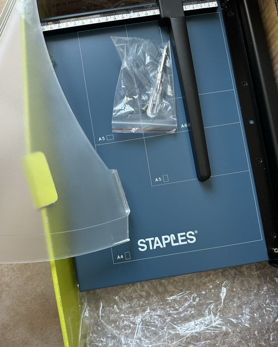 Guilhotina A4 - nunca usada