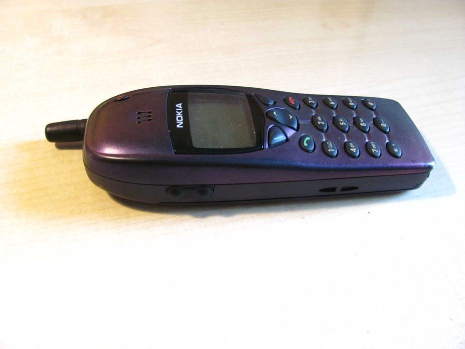 Telefon komórkowy Nokia - kameleon - pełnosprawny