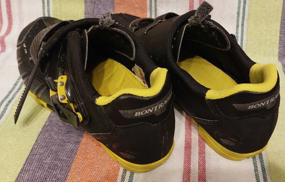 Bontrager Rhythm limonka rozmiar 42 27 cm