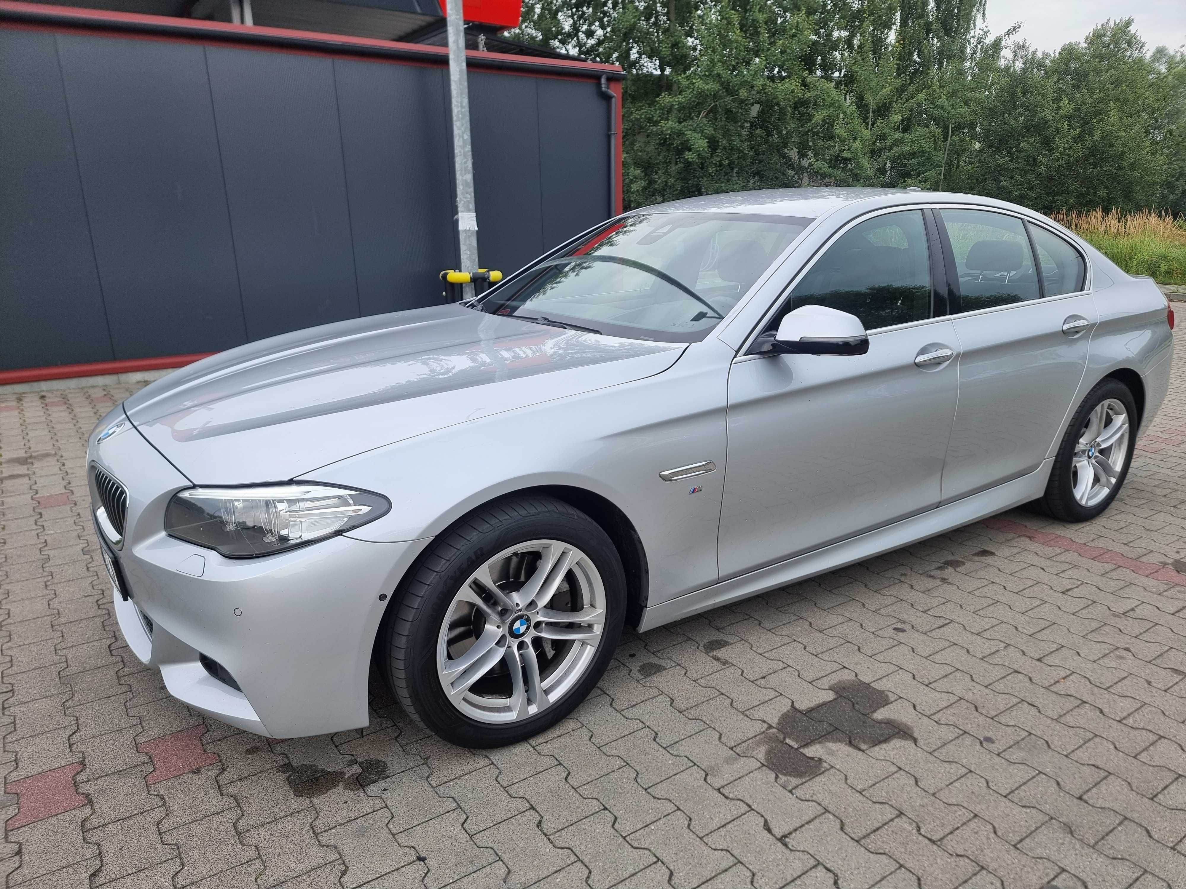 BMW F10 528i  M pakiet