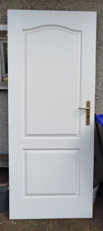 Drzwi białe ladne