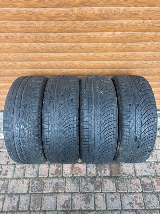 235/45/19 Michelin 4 opony zimowe 7.18mm