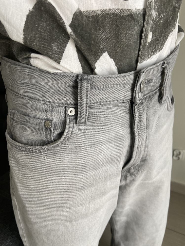 Spodnie jeasowe H&M 165 cm, jasne szare