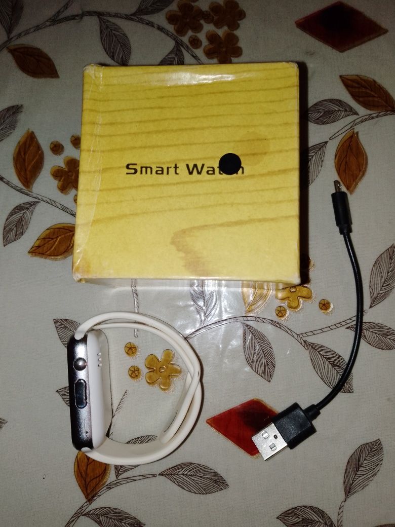 Продам  Smart Watch