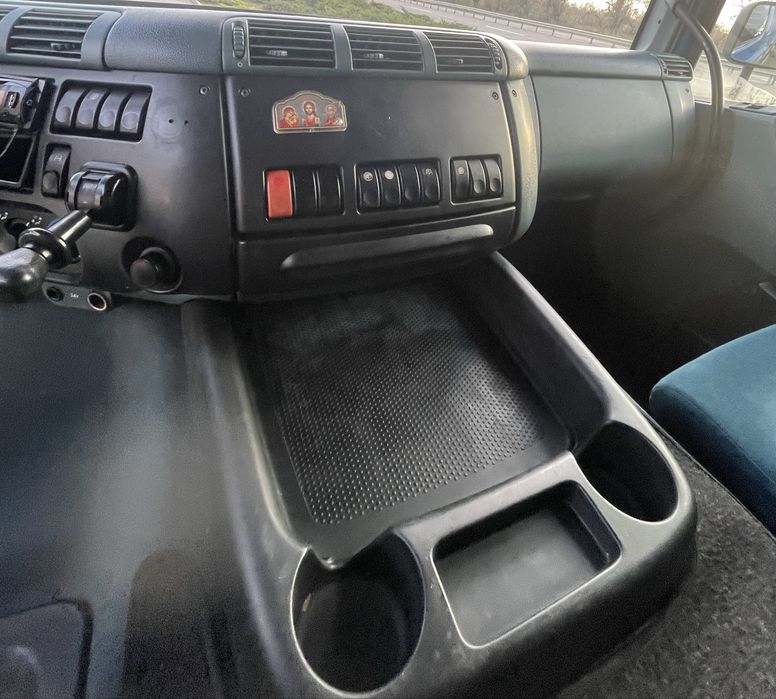 Авто DAF CF 85.430