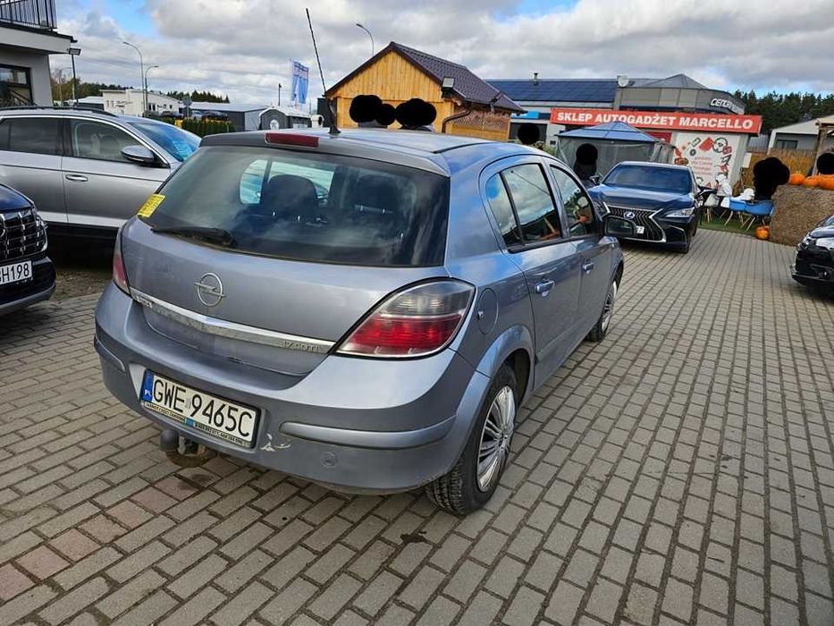 Opel Astra 2007r/1.7diesel/101KM/opłaty aktualne/hak/