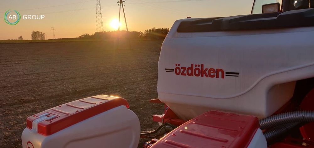 Pneumatyczny siewnik do kukurydzy OZDOKEN VPHE-DG4 4-rzędowy