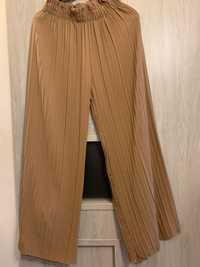 Spodnie włoskie, plisowane karmel 38-40