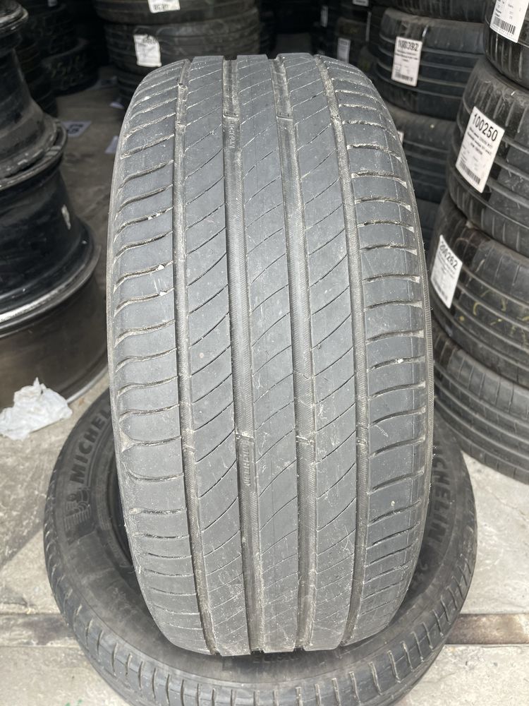 Шины 235/55 R17 Michelin б/у 5,5мм лето пара U3