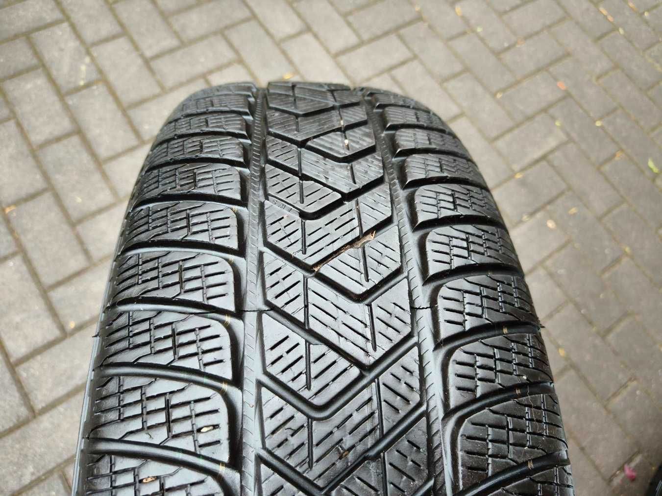 5x112 Koła ALU R19 AUDI Q5 80A ET34 235/55 Pirelli 8mm 2023r Zimowe