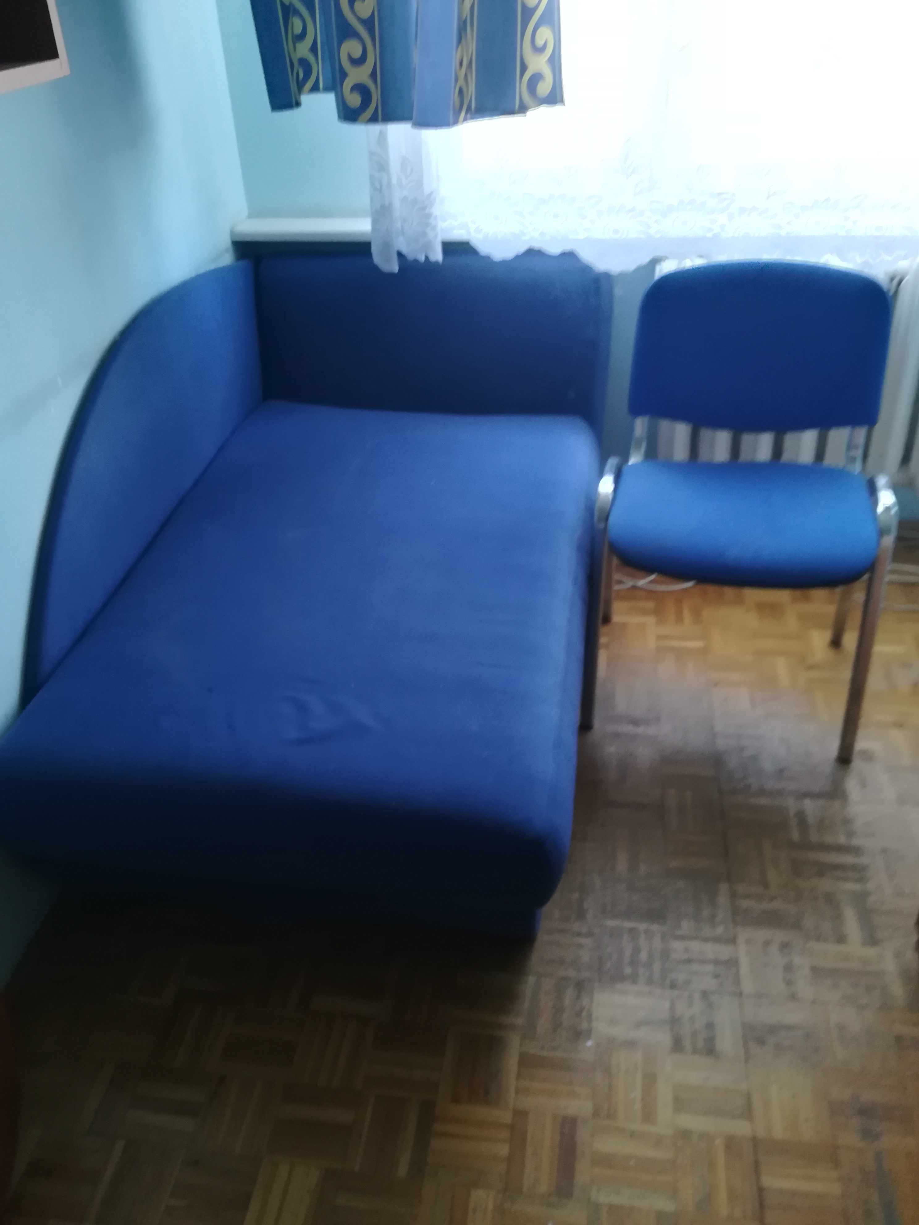łóżko pojedyncze krzesło gratis
