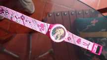 Relógio da Barbie lindo