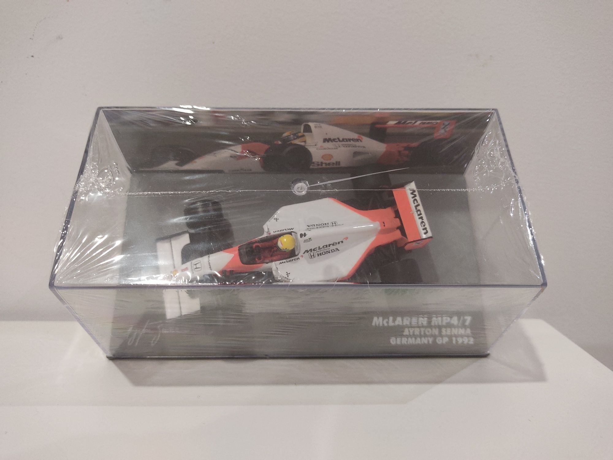 Ayrton Senna McLaren MP4/7 1992 1:43