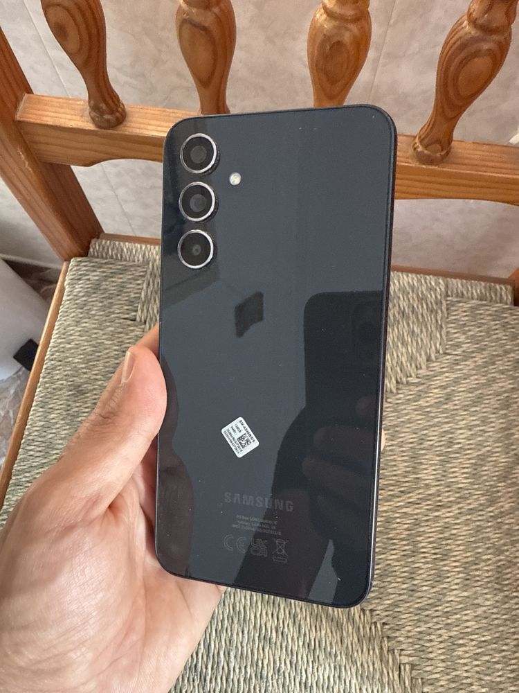 Samsung galaxy a54 5 g like new vender ou trocar
