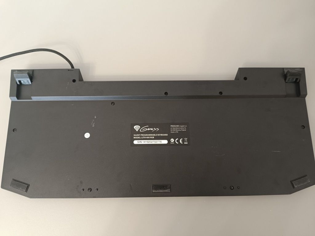 Klawiatura membranowa Genesis Lith 400 RGB X-Scissors Switch Czarny