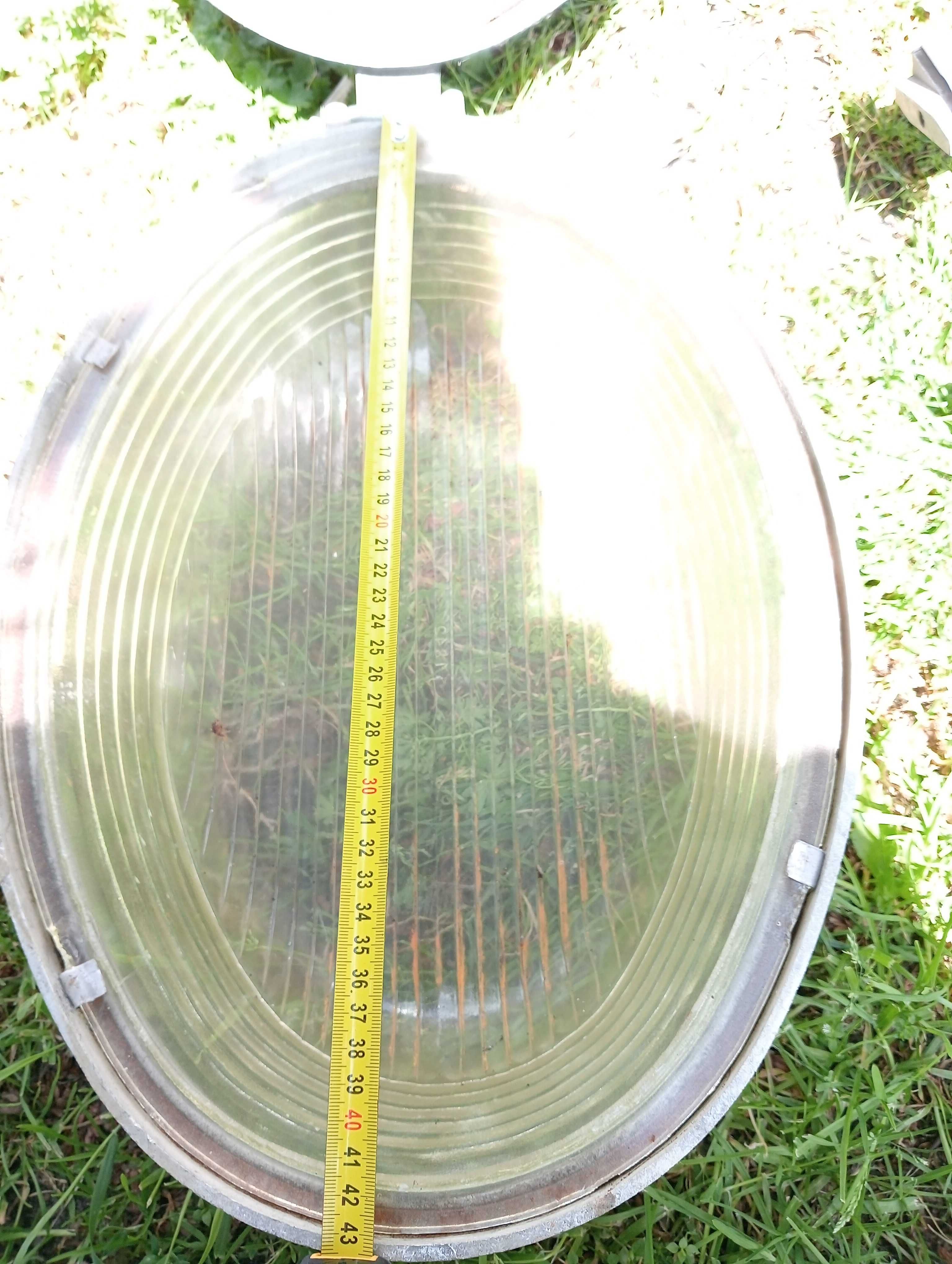 Lampy przemysłowe