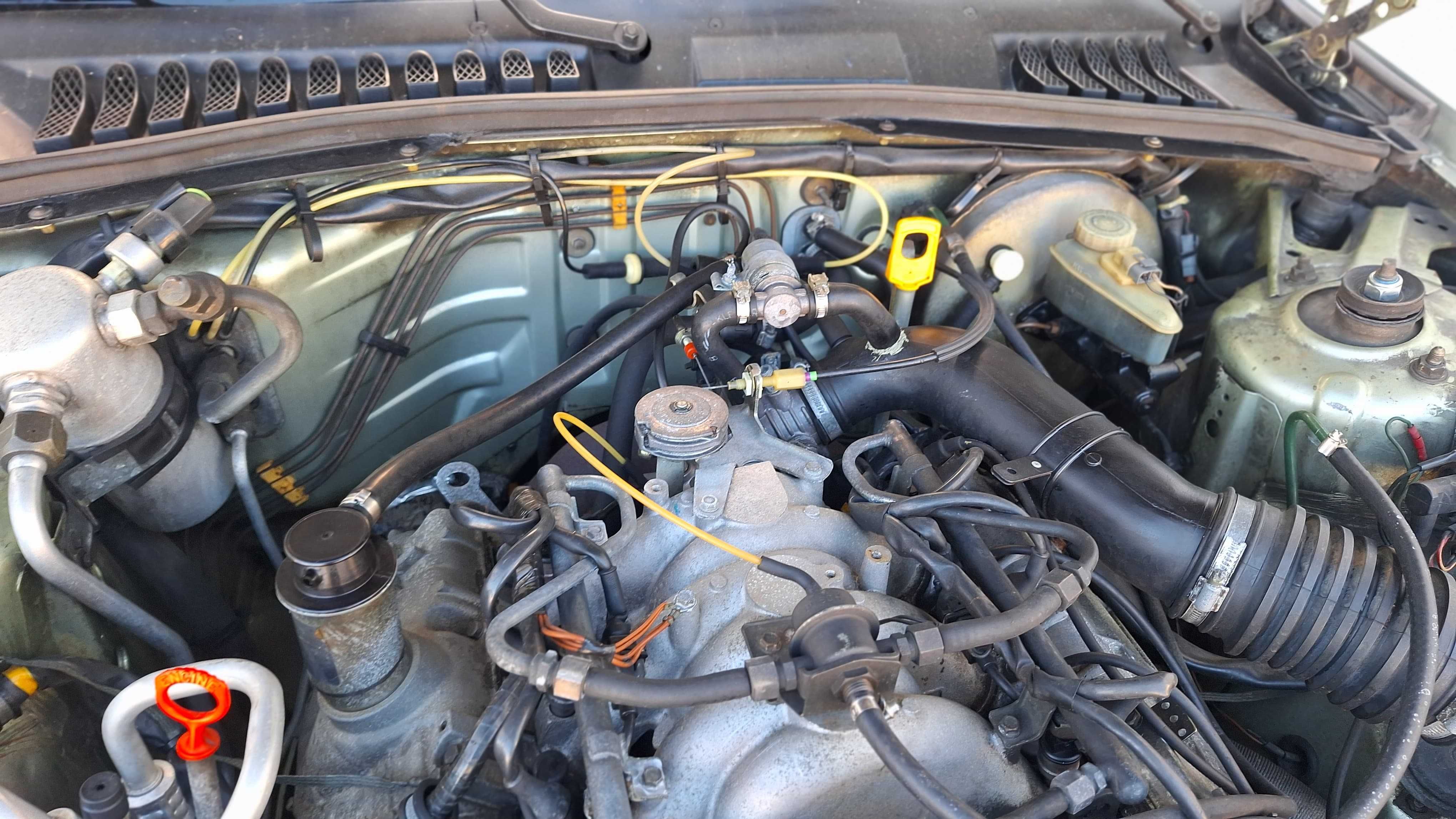 Volvo 760 2.8 V6 Auto. Nacional