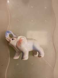 Biało nibieski porcelanowy słonik figurka