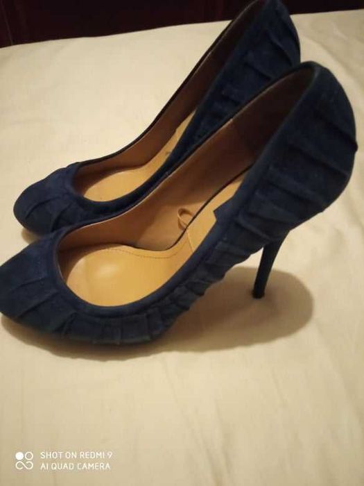 Sapatos Zara novos