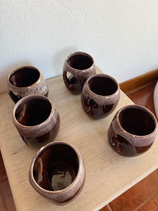 Conjunto de 6 canecas vintage em cerâmica Vidago